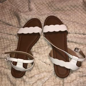 cute sandals!
